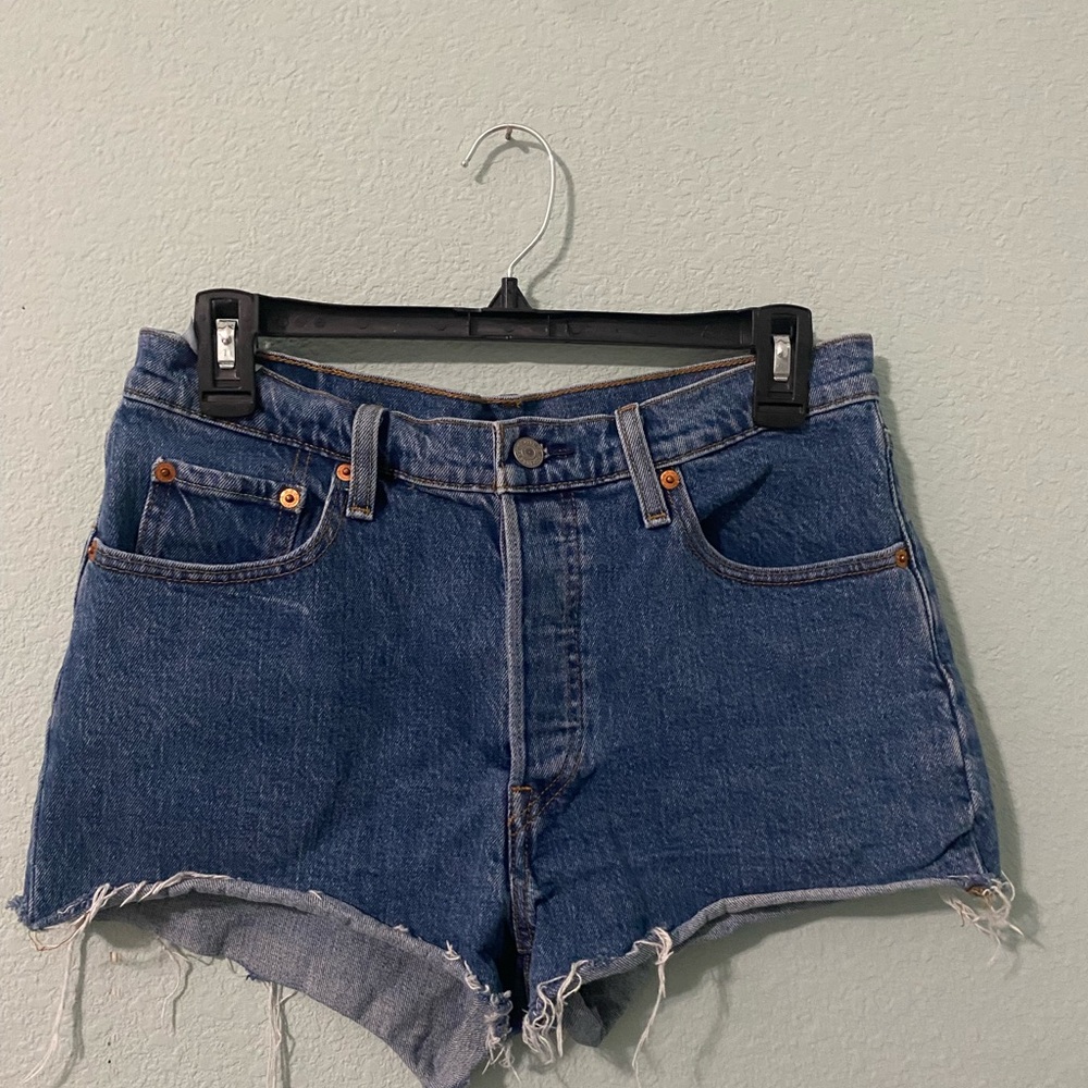 Levi’s mini high waist shorts